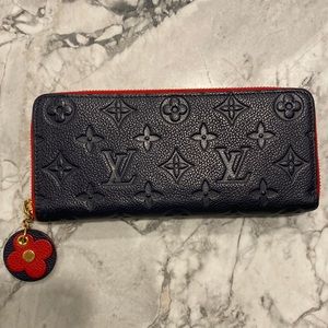 Preloved LV Leather Monogram Zippy Wallet